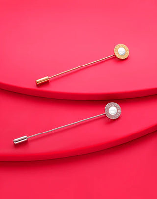 Gold Plated Steel Long Pin with Logo Embossed, with Organic Simulated Half Ball White Pearl, 6mm, Le club Collection