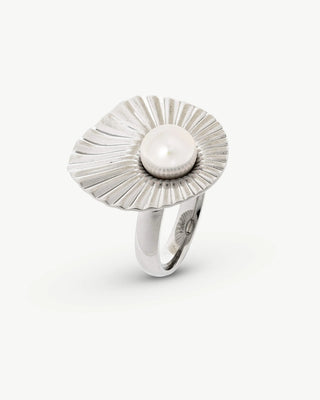 Big Steel Ring, with Organic Simulated Round White Pearl, 8mm, Size 19, Le palm Collection